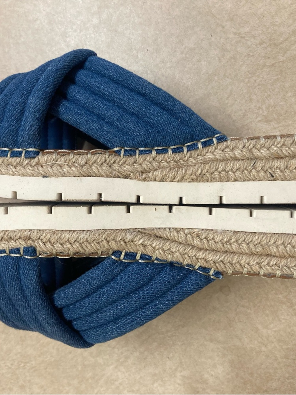Vince Camuto Denim Blue Knotted Slide Sandals - Picture 4 of 8